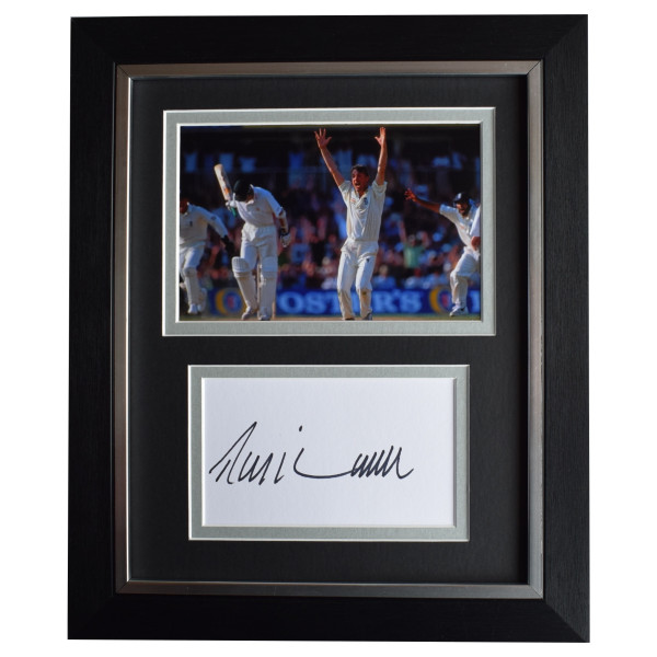 Phil Tufnell Signed 10x8 Framed Autograph Photo Display England Cricket COA Perfect Gift Memorabilia