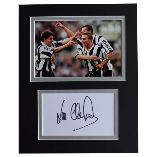 Lee Clark Signed Autograph 10x8 photo display Newcastle Utd Football AFTAL COA Perfect Gift Memorabilia	
