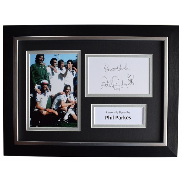 Phil Parkes Signed A4 Framed Autograph Photo Display West Ham United AFTAL COA  Perfect Gift Memorabilia		