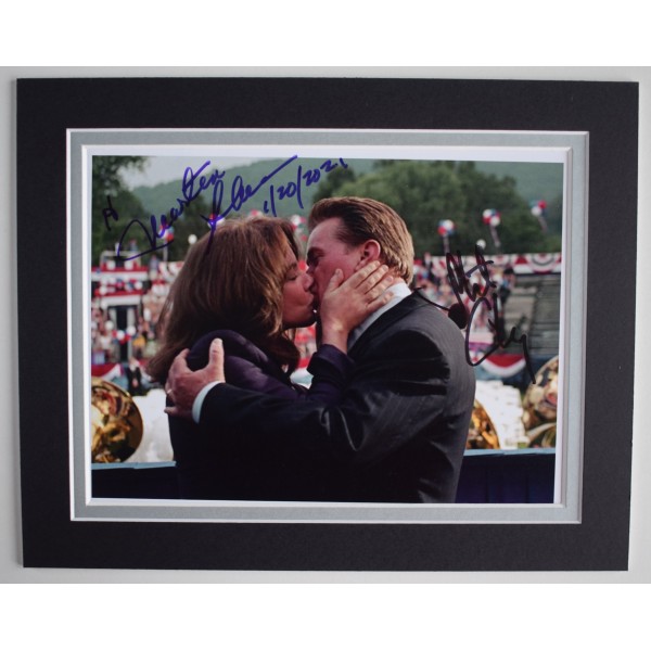 Martin Sheen & Stockard Channing Signed Autograph 10x8 photo display West Wing TV AFTAL Perfect Gift Memorabilia	