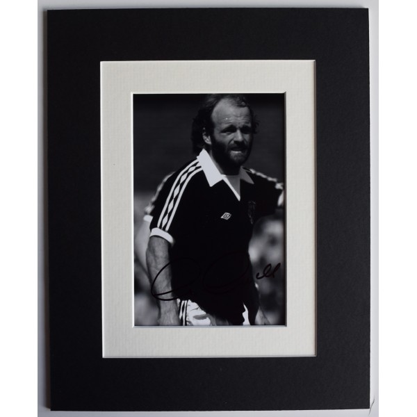 Archie Gemmill Signed Autograph 10x8 photo display Scotland Football COA AFTAL Perfect Gift Memorabilia	