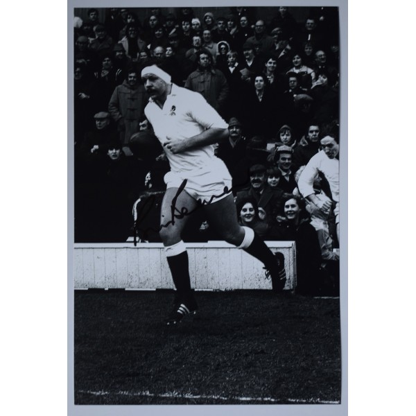 Bill Beaumont Signed Autograph Signature 12x8 Photo England Rugby Union AFTAL Perfect Gift Memorabilia Bill Beaumont Signed Autograph Signature 12x8 Photo England Rugby Union AFTAL Perfect Gift Memorabilia