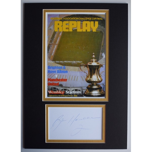 Gordon McQueen Signed Autograph A4 photo display Man Utd FA Cup Final 1983 AFTAL Perfect Gift Memorabilia		
