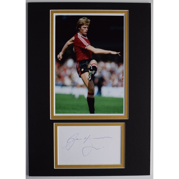 Gordon McQueen Signed Autograph A4 photo display Manchester United Football COA AFTAL Perfect Gift Memorabilia	