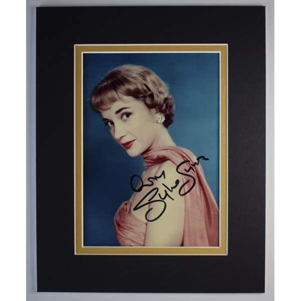 Sylvia Syms Signed Autograph 10x8 photo display Film TV Actress COA AFTAL Perfect Gift Memorabilia		