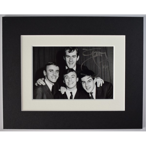 Gerry Marsden Signed Autograph 10x8 photo display Music Singer Pacemakers AFTAL Perfect Gift Memorabilia