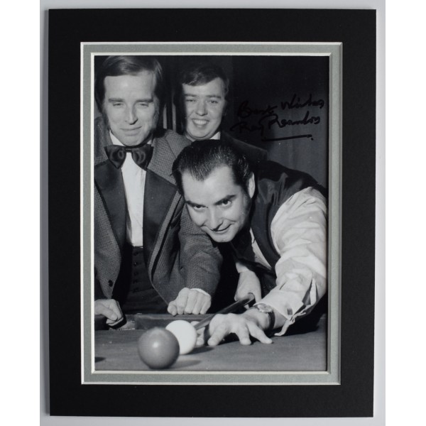 Ray Reardon Signed Autograph 10x8 photo display Snooker Sport Champion COA AFTAL Perfect Gift Memorabilia Ray Reardon Signed Autograph 10x8 photo display Snooker Sport Champion COA AFTAL Perfect Gift Memorabilia