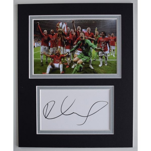 Owen Hargreaves Signed Autograph 10x8 photo display Man Utd Football COA AFTAL Perfect Gift Memorabilia		