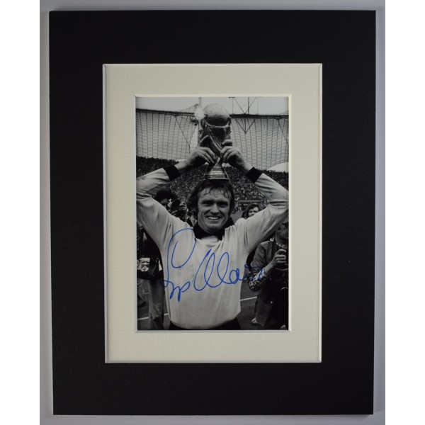 Sepp Maier Signed Autograph 10x8 photo display Germany World Cup Football AFTAL Perfect Gift Memorabilia	