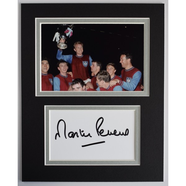 Martin Peters Signed Autograph 10x8 photo display West Ham United COA AFTAL Perfect Gift Memorabilia		