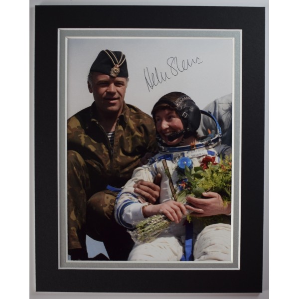 Helen Sharman Signed Autograph 10x8 photo display MIR Space Station COA AFTAL Perfect Gift Memorabilia		