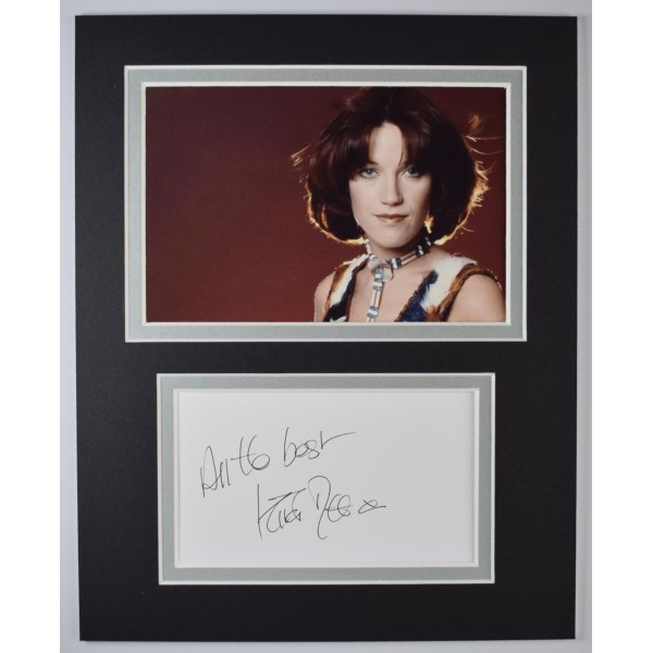 Kiki Dee Signed Autograph 10x8 photo display Elton John Music Singer COA AFTAL Perfect Gift Memorabilia Kiki Dee Signed Autograph 10x8 photo display Elton John Music Singer COA AFTAL Perfect Gift Memorabilia