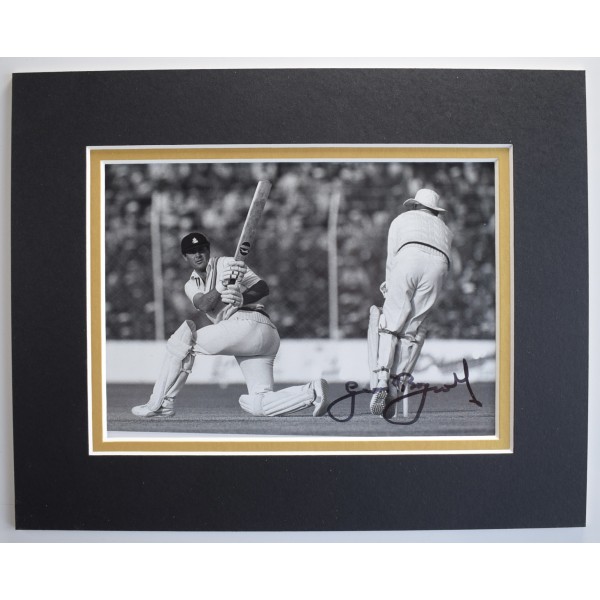 Geoff Boycott Signed Autograph 10x8 photo display England Cricket Ashes AFTAL Perfect Gift Memorabilia	