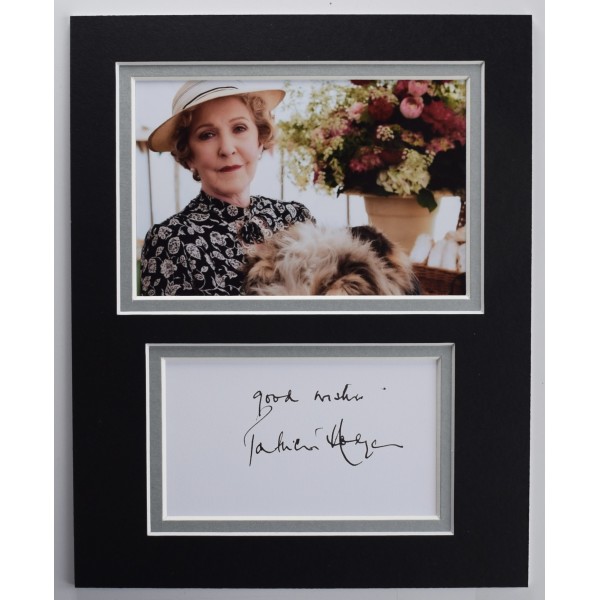 Patricia Hodge Signed Autograph 10x8 photo display All Creatures Great & Small AFTAL Perfect Gift Memorabilia		
