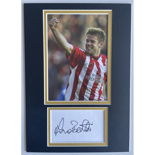 James Beattie Signed Autograph A4 photo mount display Southampton Football COA Perfect Gift Memorabilia	