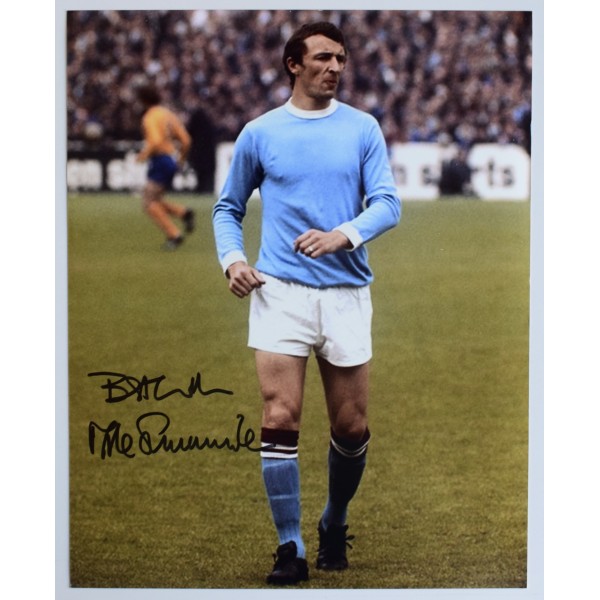 Mike Summerbee Signed Autograph 10x8 photo photograph Manchester City Football AFTAL Perfect Gift Memorabilia	