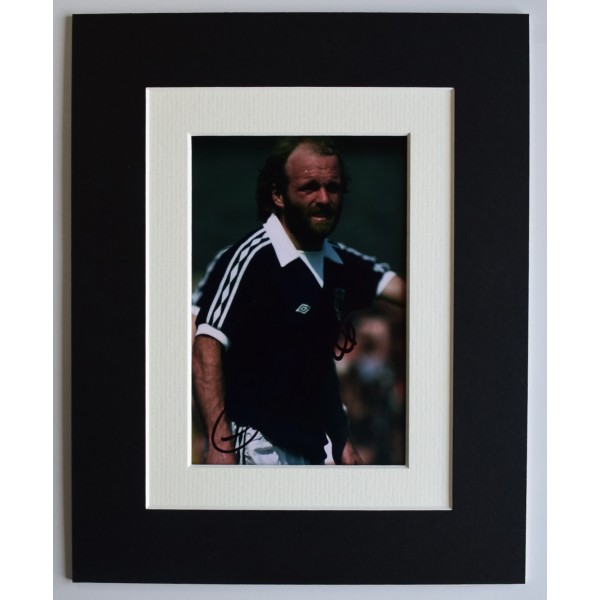 Archie Gemmill Signed Autograph 10x8 photo display Scotland Football COA AFTAL Perfect Gift Memorabilia	
