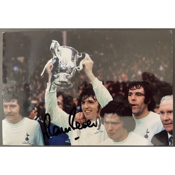 Martin Peters Signed Autograph 6x4 Photo England Spurs Football NEW LOW PRICE Martin Peters Signed Autograph 6x4 Photo England Spurs Football NEW LOW PRICE