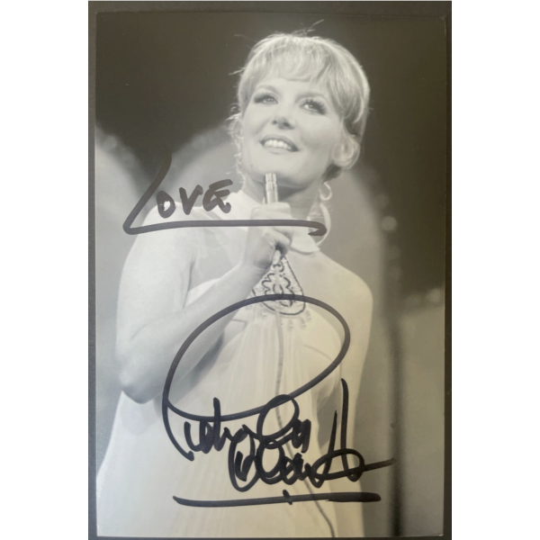 Petula Clark Signed Autograph 6x4 Photo Downtown Music Singer NEW LOW PRICE Petula Clark Signed Autograph 6x4 Photo Downtown Music Singer NEW LOW PRICE