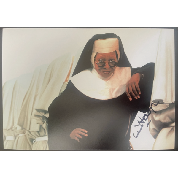 Whoopi Goldberg Signed Autograph 10x8 photo Sister Act Film NEW LOW PRICE