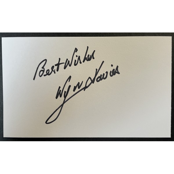 Wyn Davies Signed Autograph White Index Card Newcastle Utd Man United Football