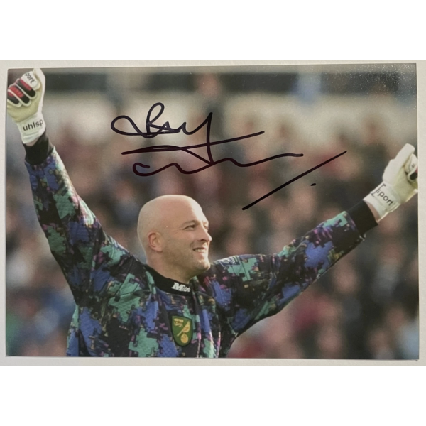 Bryan Gunn Signed Autograph Signature 7x5 photo Norwich City Football COA