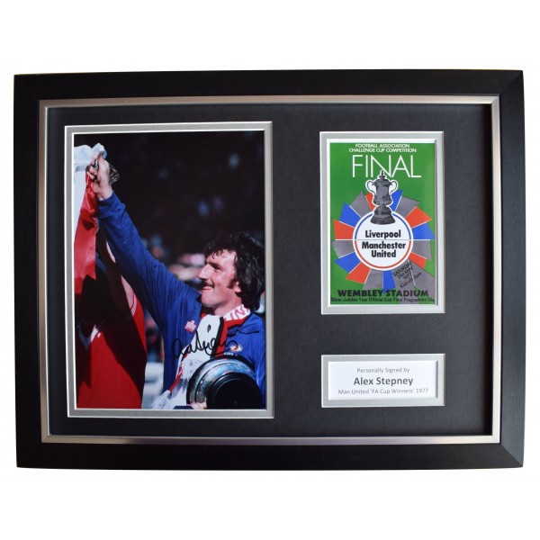 Alex Stepney Signed Autograph 16x12 framed photo display Man Utd FA Cup 1977 COA Perfect Gift Memorabilia		