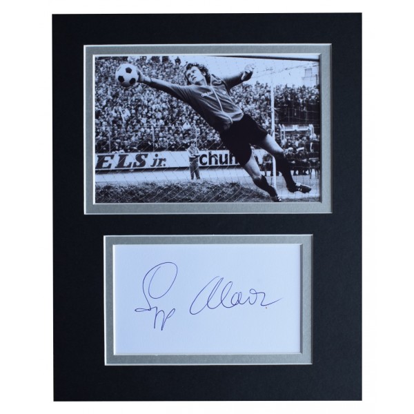 Sepp Maier Signed Autograph 10x8 photo mount display Germany Football AFTAL COA Perfect Gift Memorabilia		