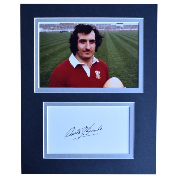 Gareth Edwards Signed Autograph 10x8 photo display Wales Rugby Union AFTAL COA Perfect Gift Memorabilia		
