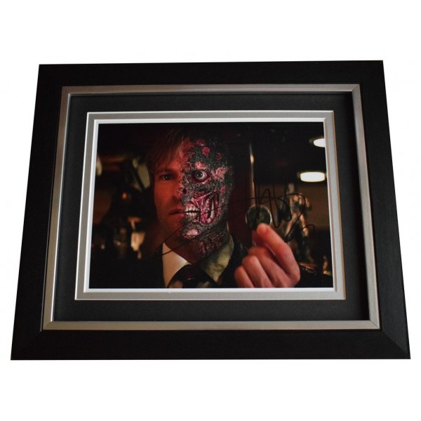 Aaron Eckhart SIGNED 10x8 FRAMED Photo Autograph Display Dark Knight Film COA Perfect Gift Memorabilia			