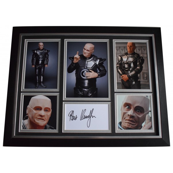 Robert Llewellyn Signed Framed Autograph 16x12 photo display Red Dwarf AFTAL COA Perfect Gift Memorabilia		