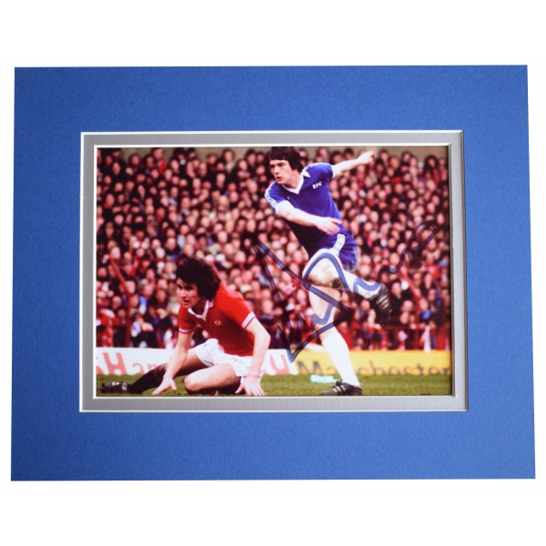 Duncan McKenzie Signed Autograph 10x8 photo display Everton Football COA Perfect Gift Memorabilia	