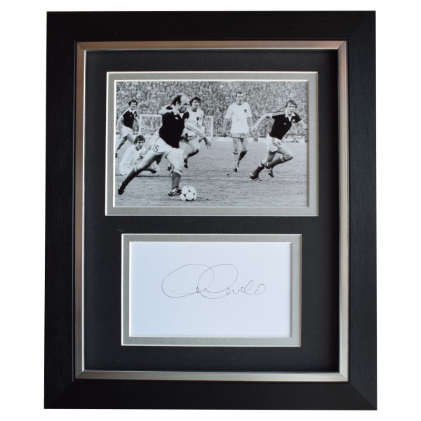 Archie Gemmill Signed 10x8 Framed Autograph Photo Display Scotland AFTAL COA Perfect Gift Memorabilia