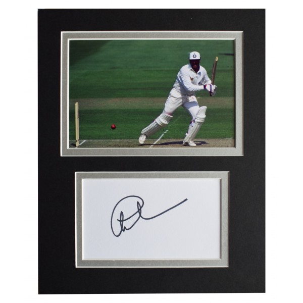 Graham Gooch Signed Autograph 10x8 photo display England Cricket Sport AFTAL COA Perfect Gift Memorabilia	