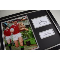 Gavin Hastings SIGNED FRAMED Photo Autograph 16x12 display British Lions AFTAL & COA Memorabilia PERFECT GIFT 
