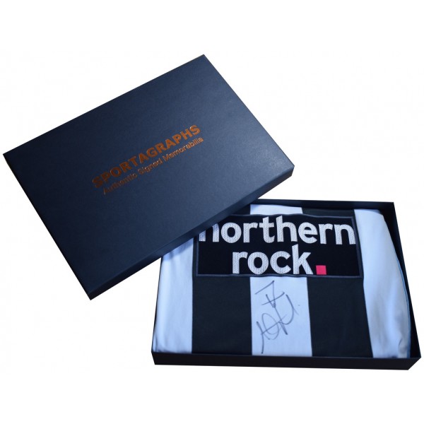 Alan Smith SIGNED Newcastle United Shirt Autograph Gift Box Football  AFTAL  COA Memorabilia PERFECT GIFT