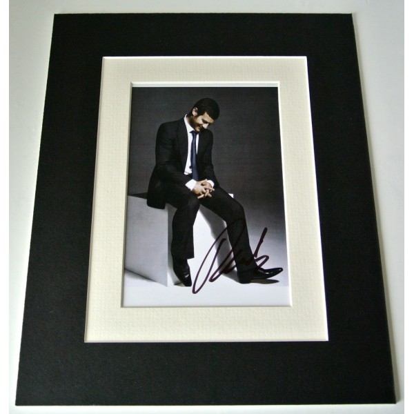 Dermot O'Leary Signed Autograph 10x8 photo mount display X Factor TV Music & COA   PERFECT GIFT 