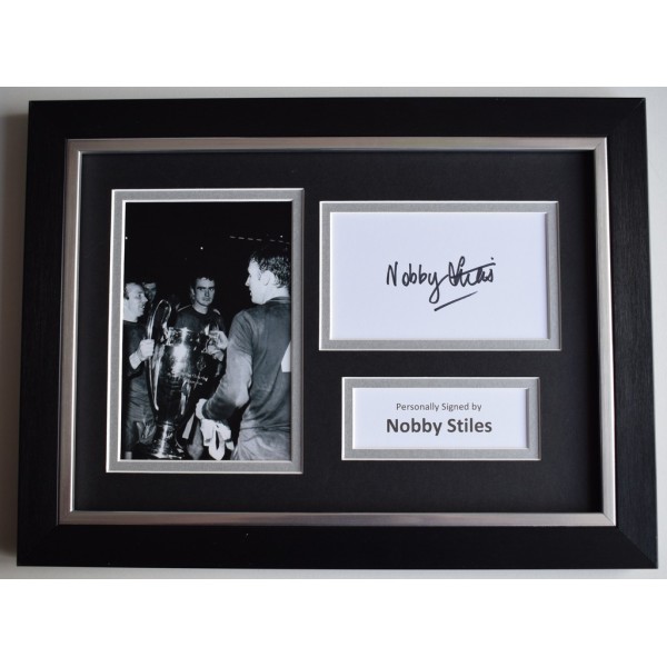 Nobby Stiles Signed A4 FRAMED photo Autograph display Manchester United   AFTAL  COA Memorabilia PERFECT GIFT