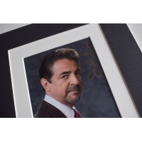 Joe Mantegna Signed Autograph 10x8 photo display Criminal Minds TV    AFTAL & COA Memorabilia PERFECT GIFT