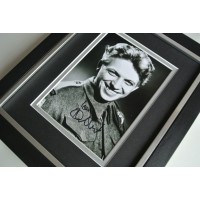 Tommy Steele SIGNED 10X8 FRAMED Photo Autograph Display 60's music & COA  PERFECT GIFT