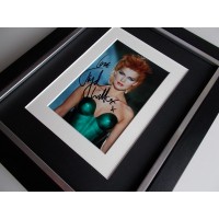 Toyah Willcox SIGNED 10x8 FRAMED Photo Autograph Display Its Mystery Music  AFTAL & COA Memorabilia PERFECT GIFT 