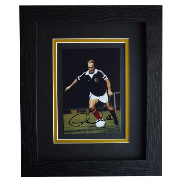 Archie Gemmill Signed Autograph 10x8 photo display Scotland Football AFTAL COA 